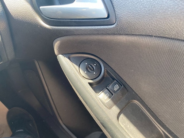 Used Ford Focus 2013 for sale - 74675731: Photo 24