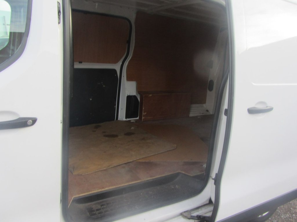 Used Vauxhall Vivaro 2021 for sale - 76941642: Photo 16