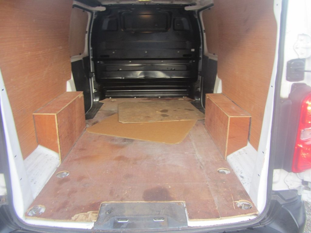 Used Vauxhall Vivaro 2021 for sale - 76941642: Photo 17