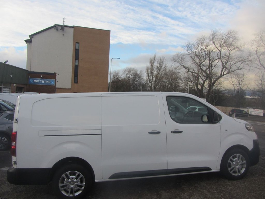 Used Vauxhall Vivaro 2021 for sale - 76941642: Photo 4