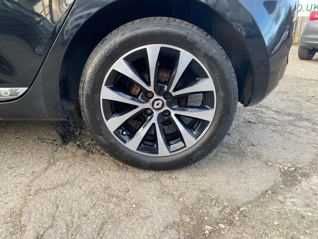 Used Renault Clio 2020 for sale - 77681068: Photo 12