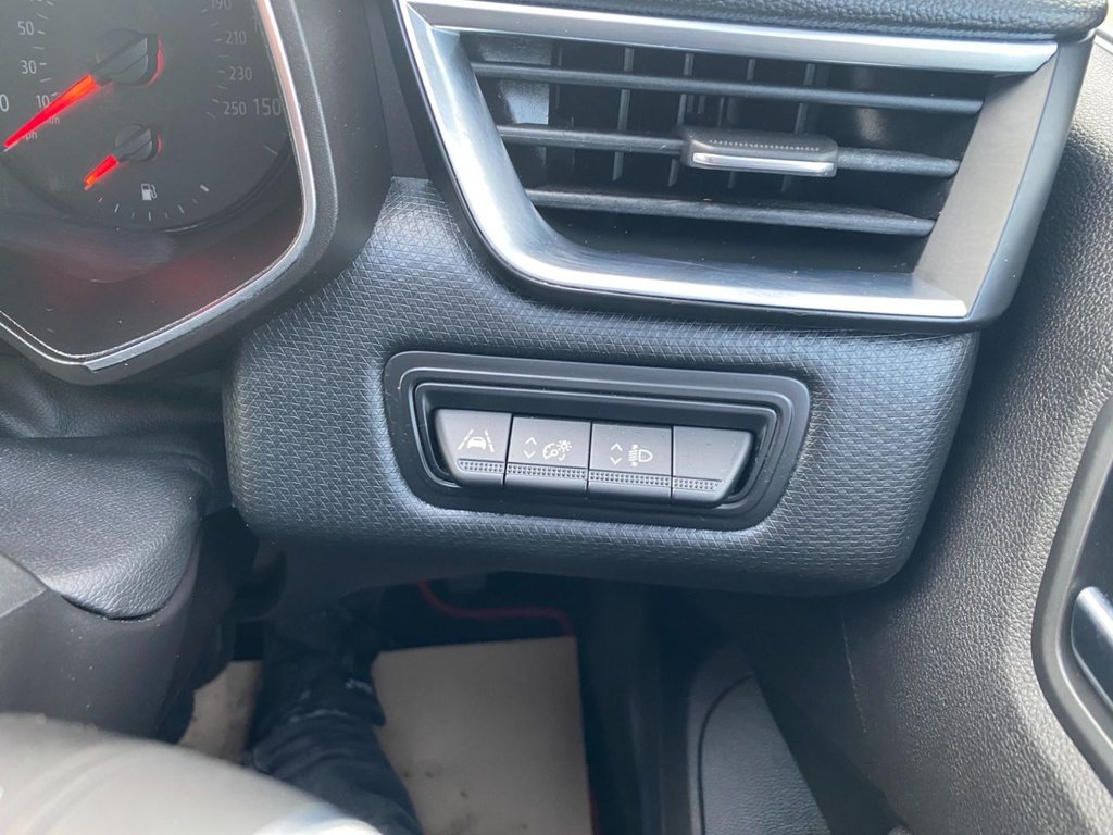 Used Renault Clio 2020 for sale - 77681068: Photo 21