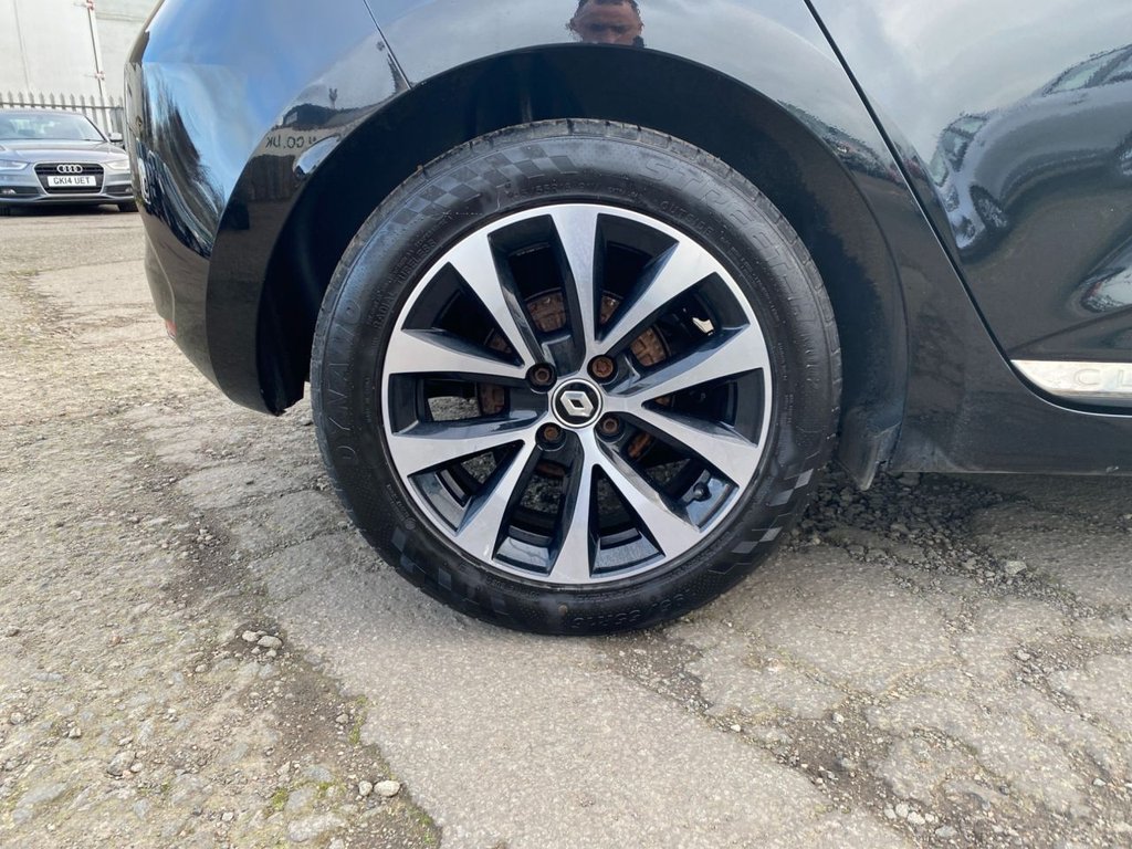 Used Renault Clio 2020 for sale - 77681068: Photo 9