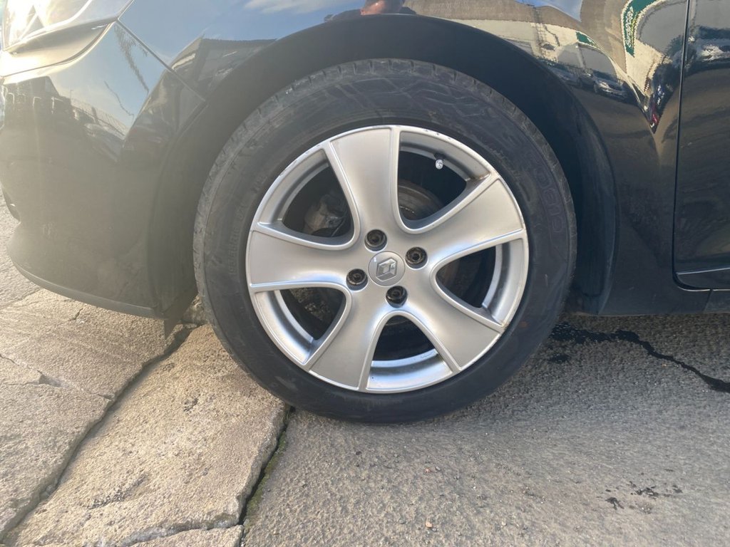 Used Renault Clio 2014 for sale - 77920213: Photo 11