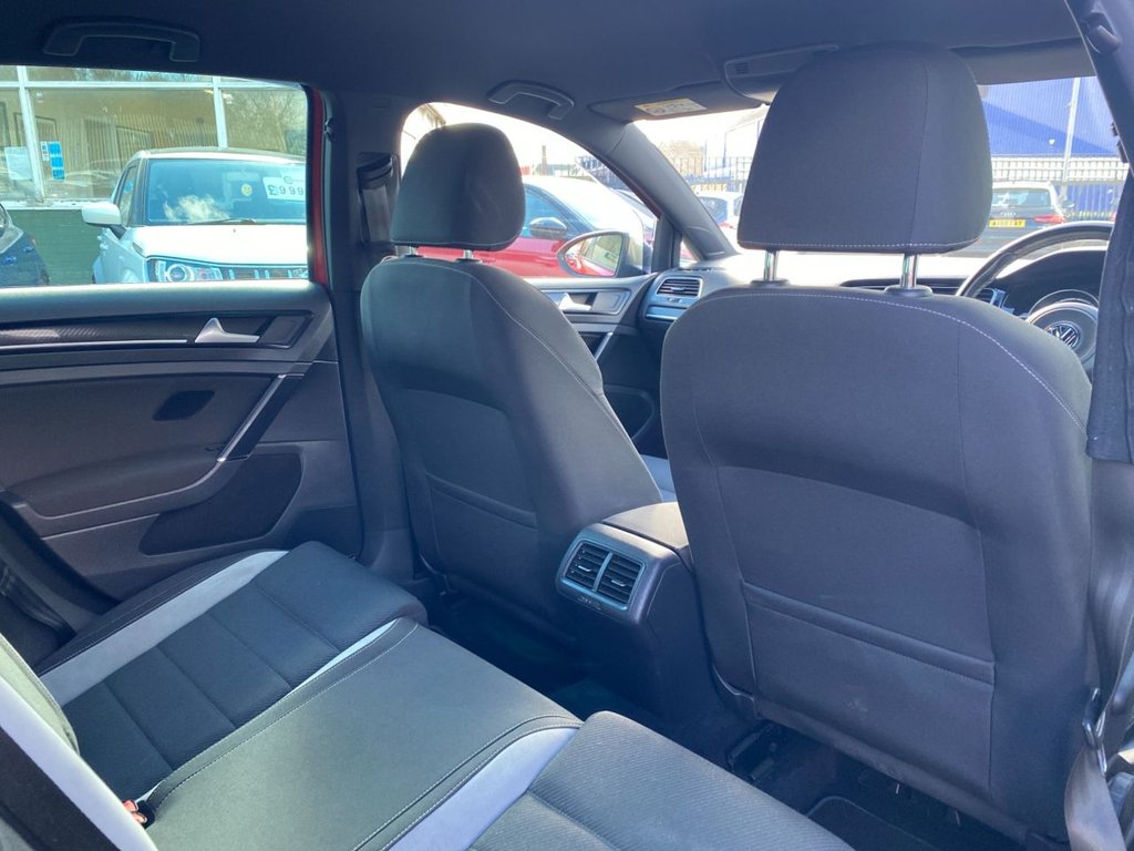 Used Volkswagen Golf 2014 for sale - 78083212: Photo 24