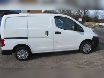 Used Nissan NV200 2017 for sale - 77798197: Photo