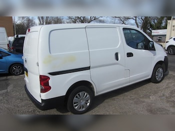 Used Nissan NV200 2017 for sale - 77798197: Photo