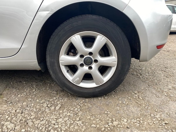 Used Volkswagen Golf 2010 for sale - 76267350: Photo 12