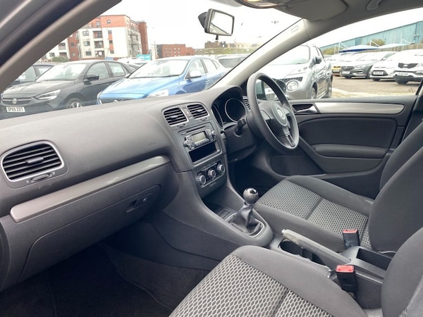 Used Volkswagen Golf 2010 for sale - 76267350: Photo 13