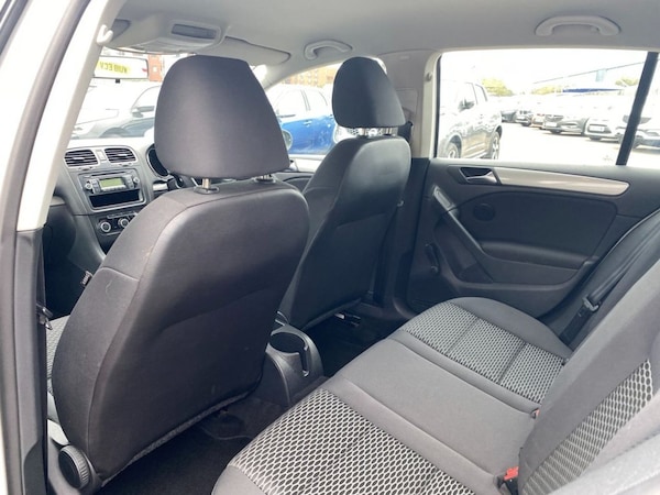 Used Volkswagen Golf 2010 for sale - 76267350: Photo 14