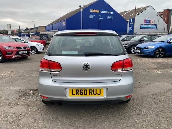 Used Volkswagen Golf 2010 for sale - 76267350: Photo 6