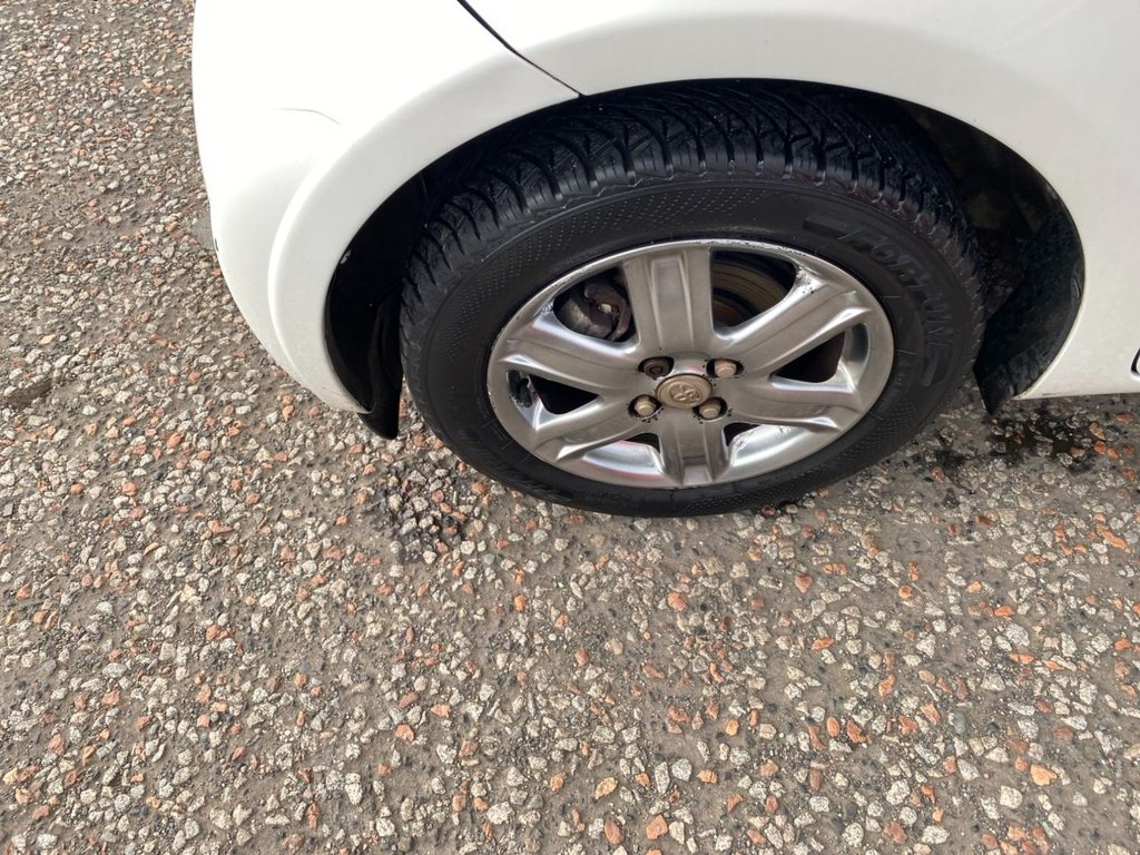 Used Toyota IQ 2010 for sale - 76173060: Photo 11