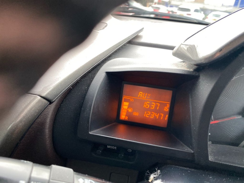 Used Toyota IQ 2010 for sale - 76173060: Photo 16