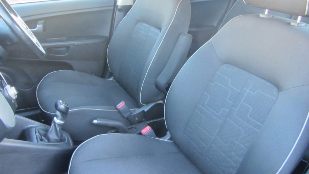 Used Kia Venga 2014 for sale - 76642119: Photo 16