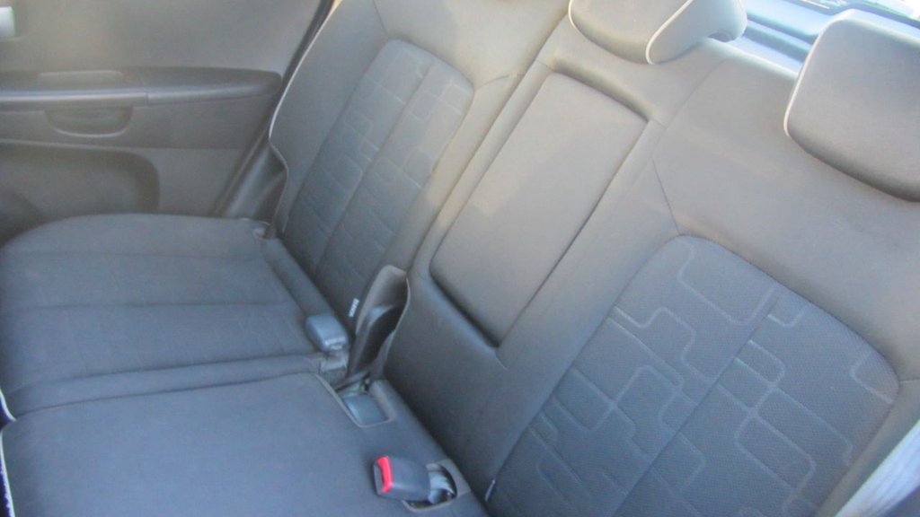 Used Kia Venga 2014 for sale - 76642119: Photo 19