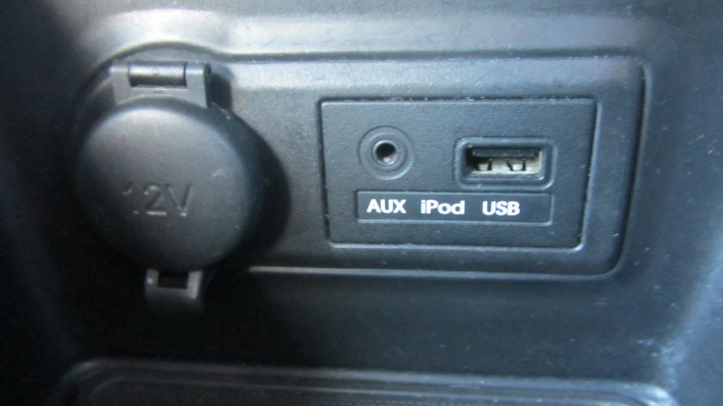 Used Kia Venga 2014 for sale - 76642119: Photo 31