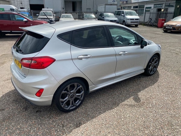 Used Ford Fiesta 2020 for sale - 75410725: Photo 8