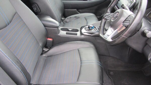 Used Nissan Leaf 2018 for sale - 70269098: Photo 24