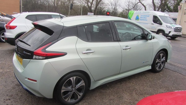 Used Nissan Leaf 2018 for sale - 70269098: Photo 3