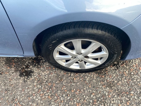 Used Toyota Yaris 2013 for sale - 76323636: Photo 10