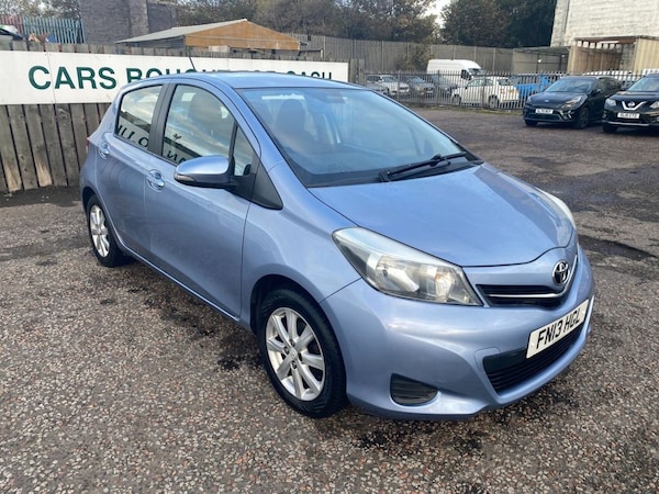 Used Toyota Yaris 2013 for sale - 76323636: Photo 1
