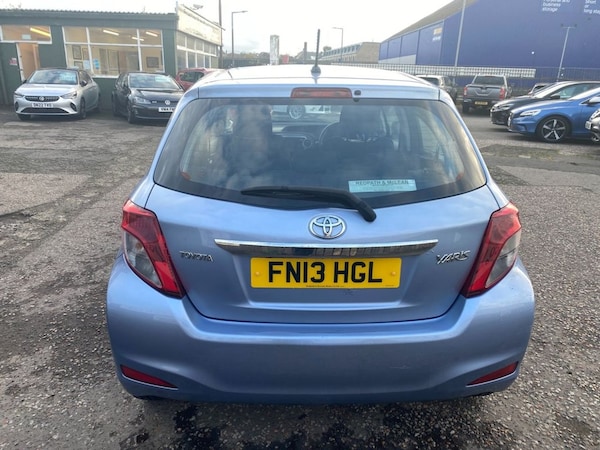 Used Toyota Yaris 2013 for sale - 76323636: Photo 6