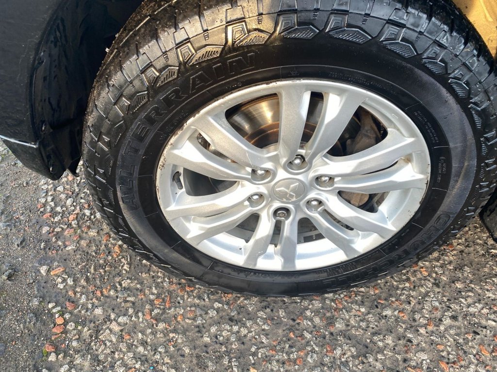 Used Mitsubishi Shogun 2016 for sale - 76962527: Photo 11