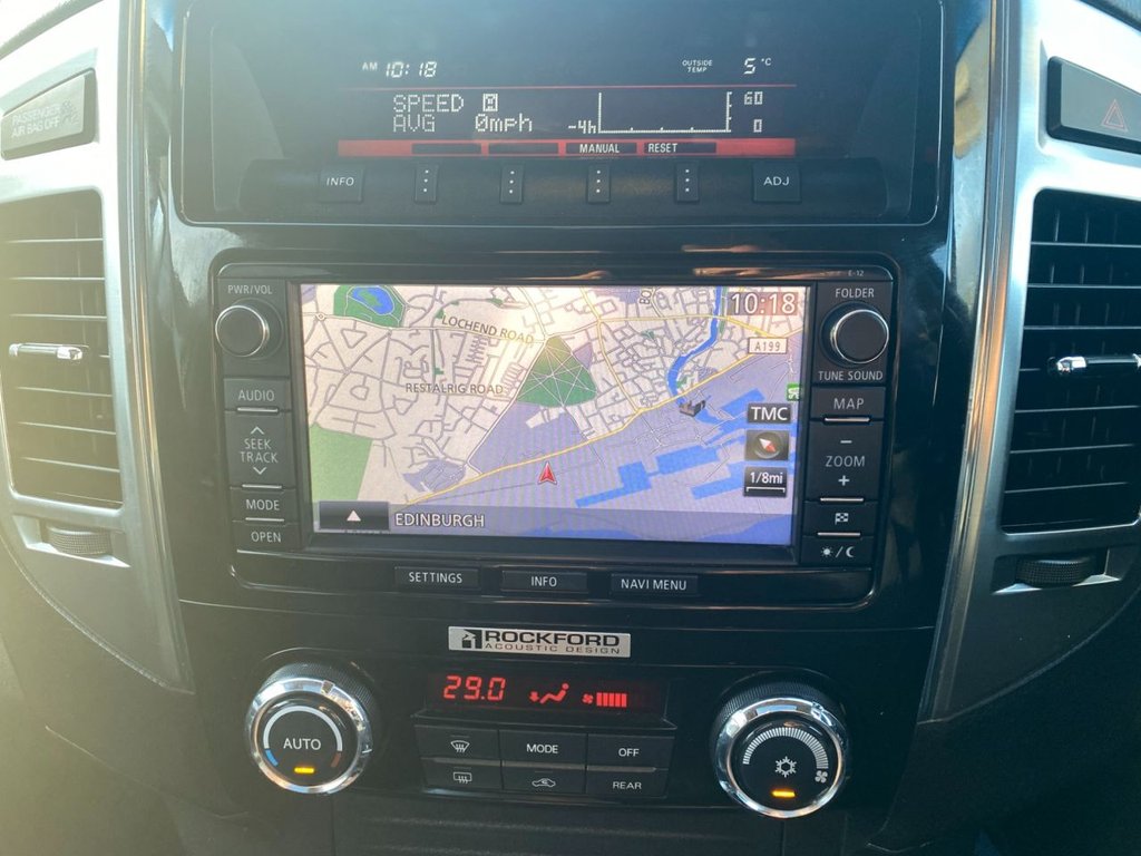 Used Mitsubishi Shogun 2016 for sale - 76962527: Photo 17