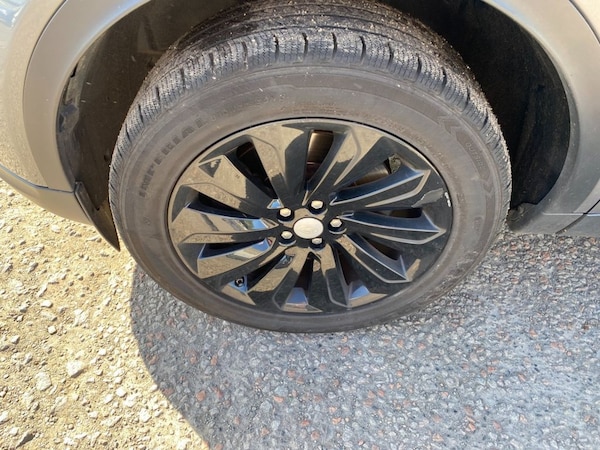 Used Land Rover Discovery Sport 2019 for sale - 74733569: Photo 24