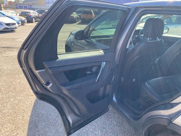 Used Land Rover Discovery Sport 2019 for sale - 74733569: Photo 27