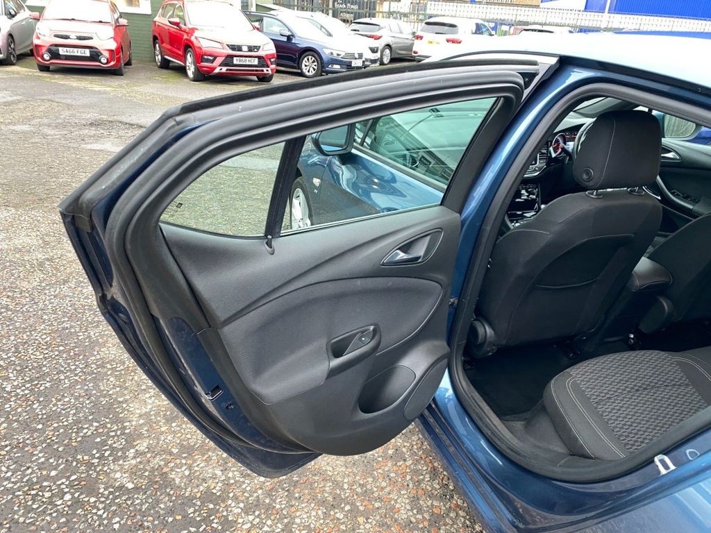 Used Vauxhall Astra 2017 for sale - 76711487: Photo 29
