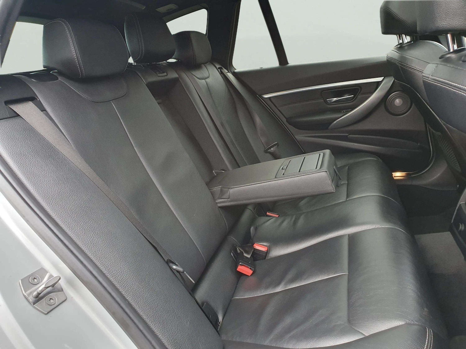 Used BMW 3 Series 2018 for sale - 77689531: Photo 44