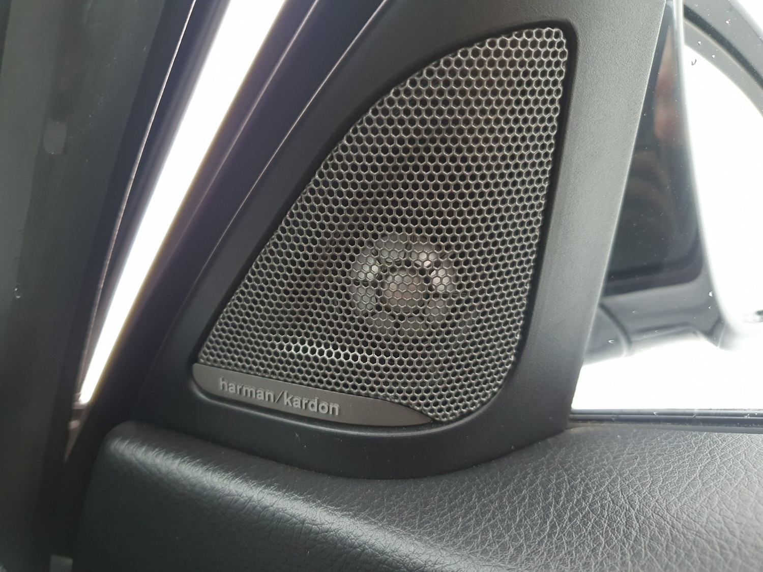 Used BMW 3 Series 2018 for sale - 77689531: Photo 53