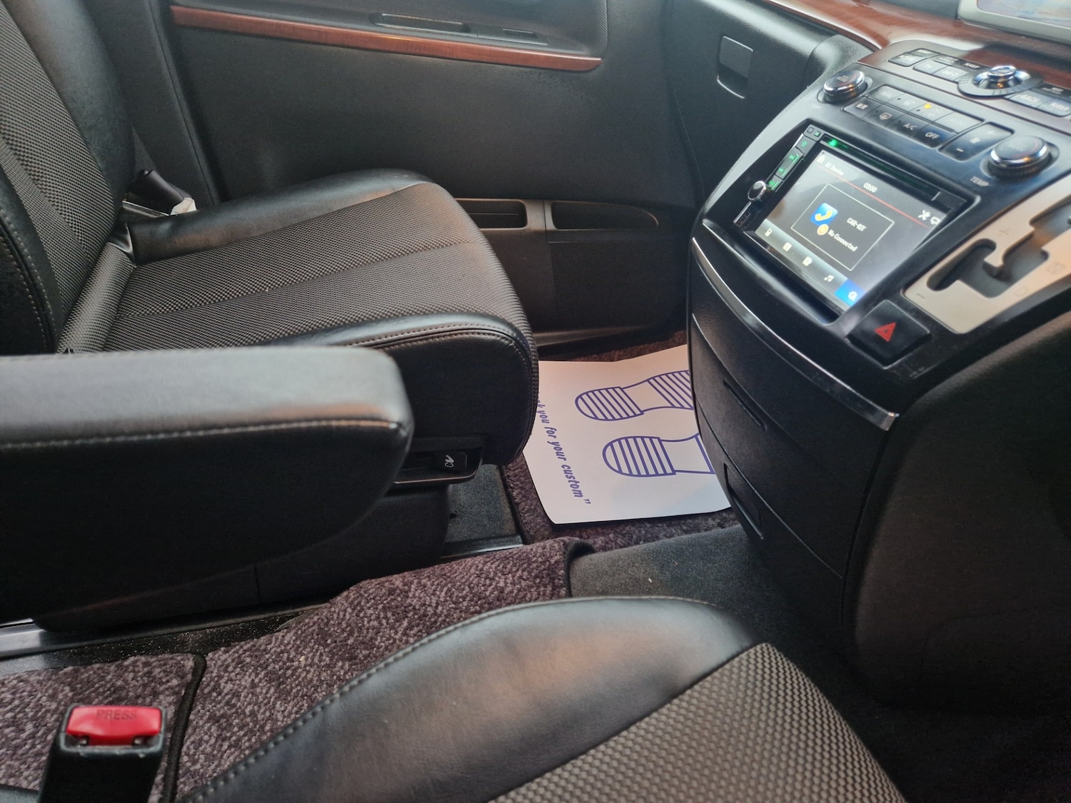 Used Nissan Elgrand 2020 for sale - 76595247: Photo 30