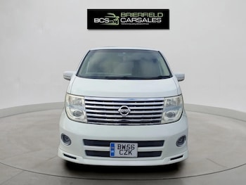Used Nissan Elgrand undefined for sale - 76595247: Photo