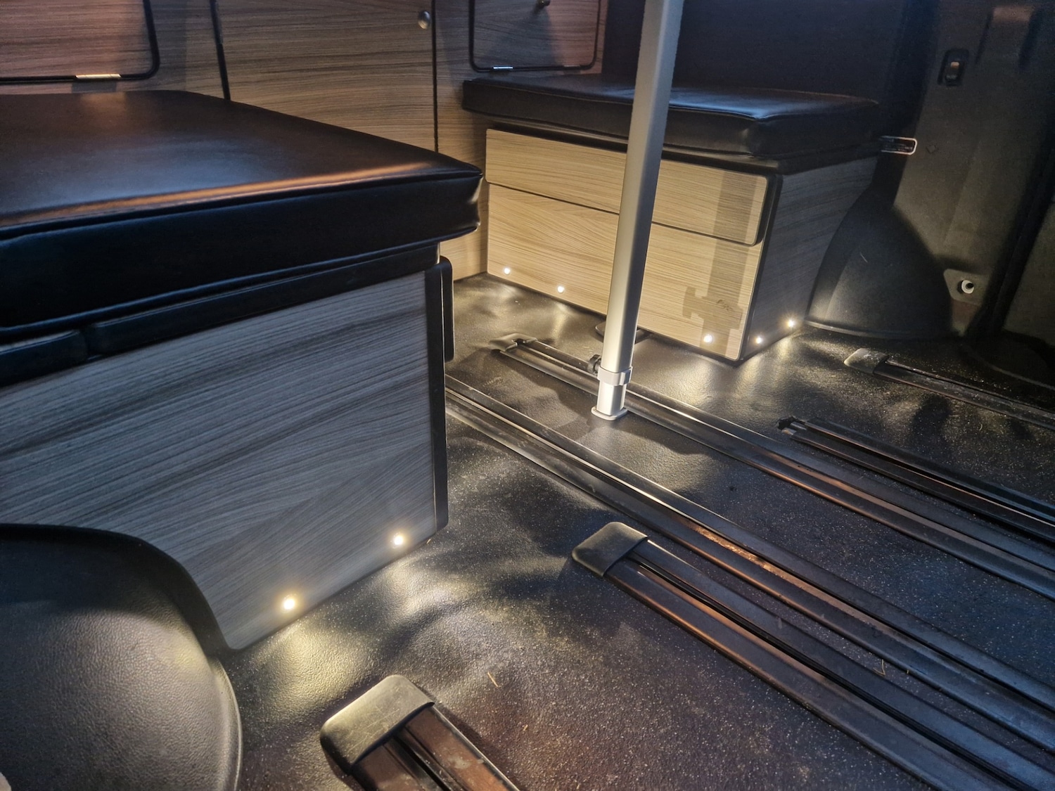 Used Nissan Elgrand 2020 for sale - 76595247: Photo 48