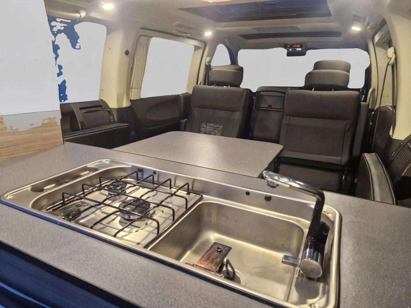 Used Nissan Elgrand 2020 for sale - 76595247: Photo 62