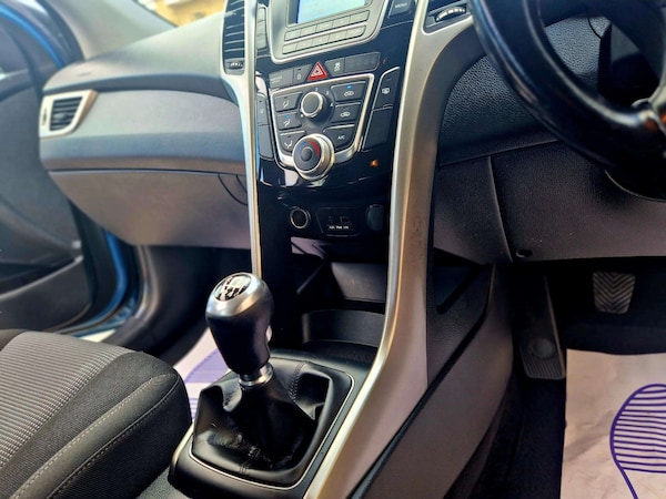 Used Hyundai i30 2013 for sale - 76172493: Photo 46