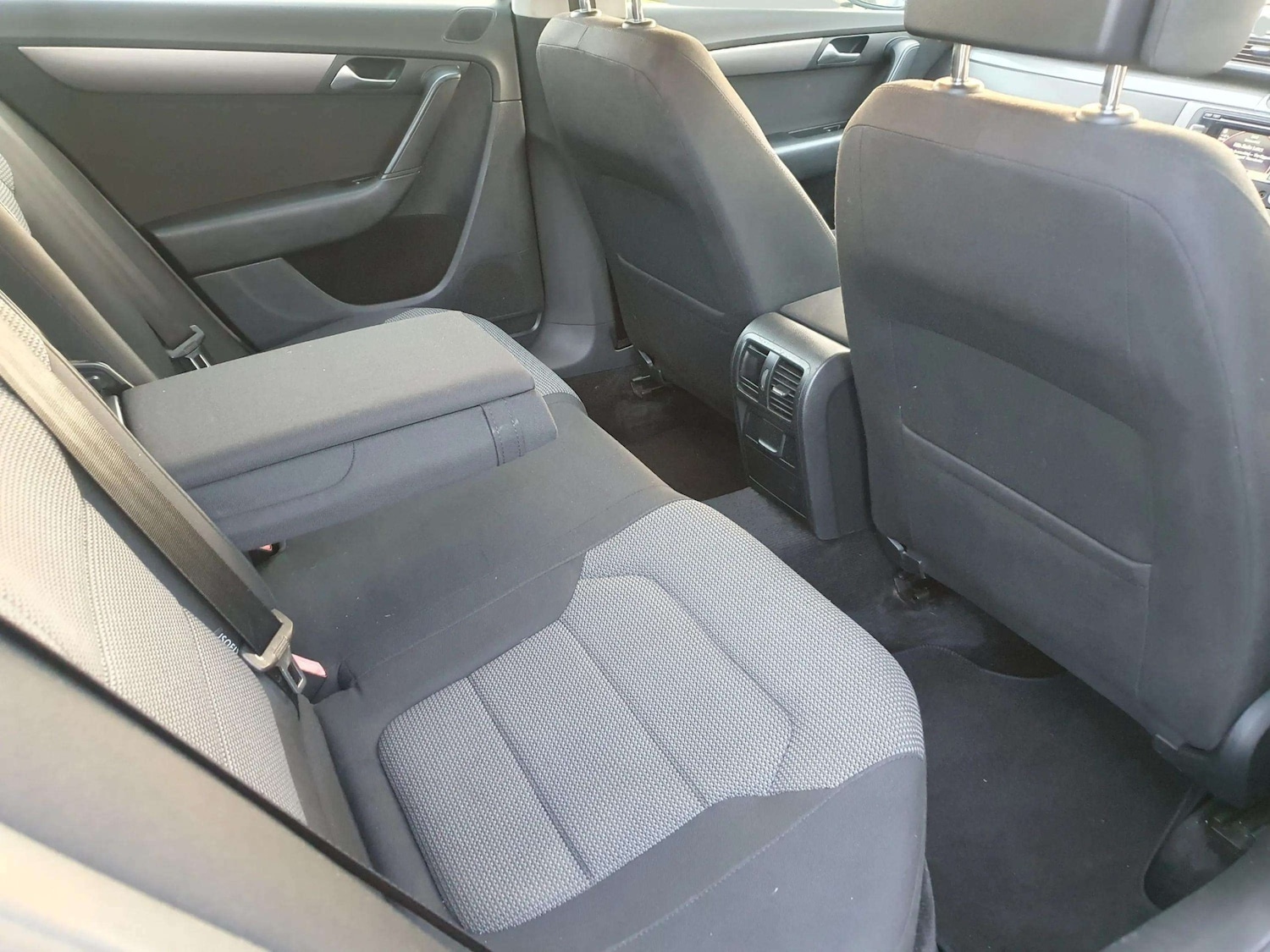 Used Volkswagen Passat 2013 for sale - 76355713: Photo 40