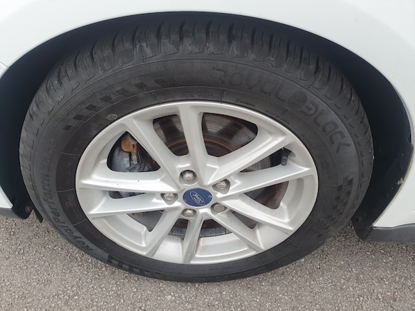 Used Ford Grand C-Max 2016 for sale - 76302930: Photo 25