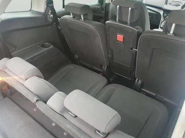 Used Ford Grand C-Max 2016 for sale - 76302930: Photo 49