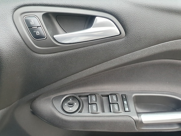 Used Ford Grand C-Max 2016 for sale - 76302930: Photo 59