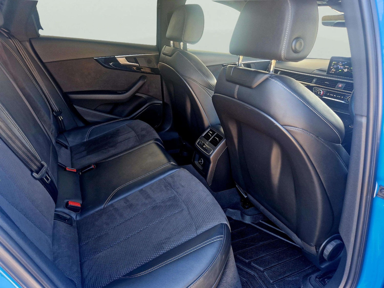 Used Audi A4 2019 for sale - 78152938: Photo 39