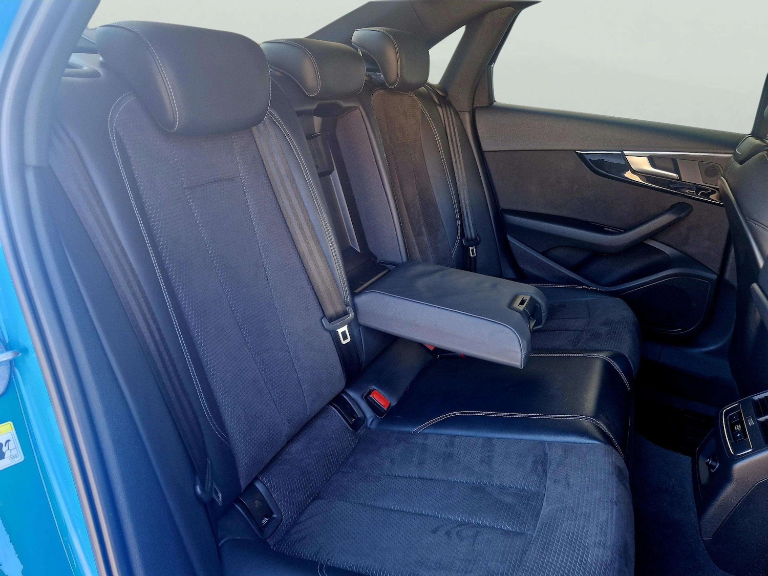 Used Audi A4 2019 for sale - 78152938: Photo 41