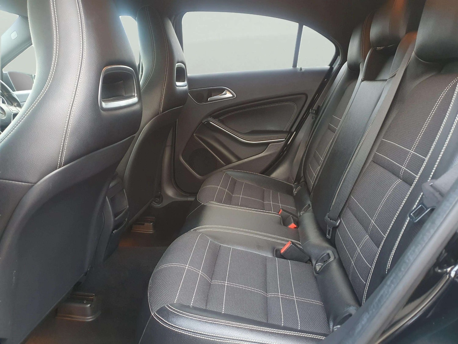 Used Mercedes-Benz A-Class 2015 for sale - 77046498: Photo 51