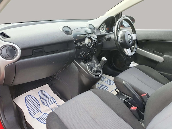 Used Mazda Mazda2 2010 for sale - 76234664: Photo 12