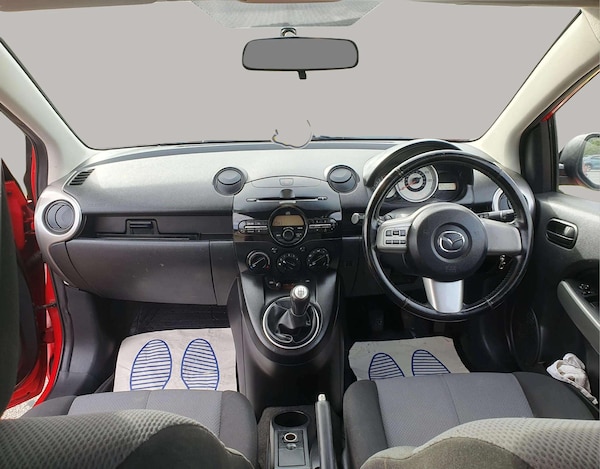 Used Mazda Mazda2 2010 for sale - 76234664: Photo 14