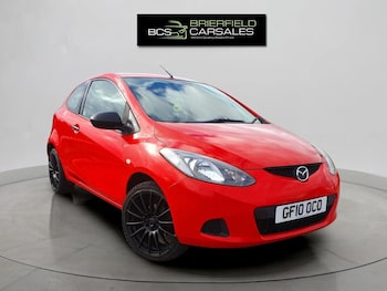 Used Mazda Mazda2 2010 for sale - 76234664: Photo 2