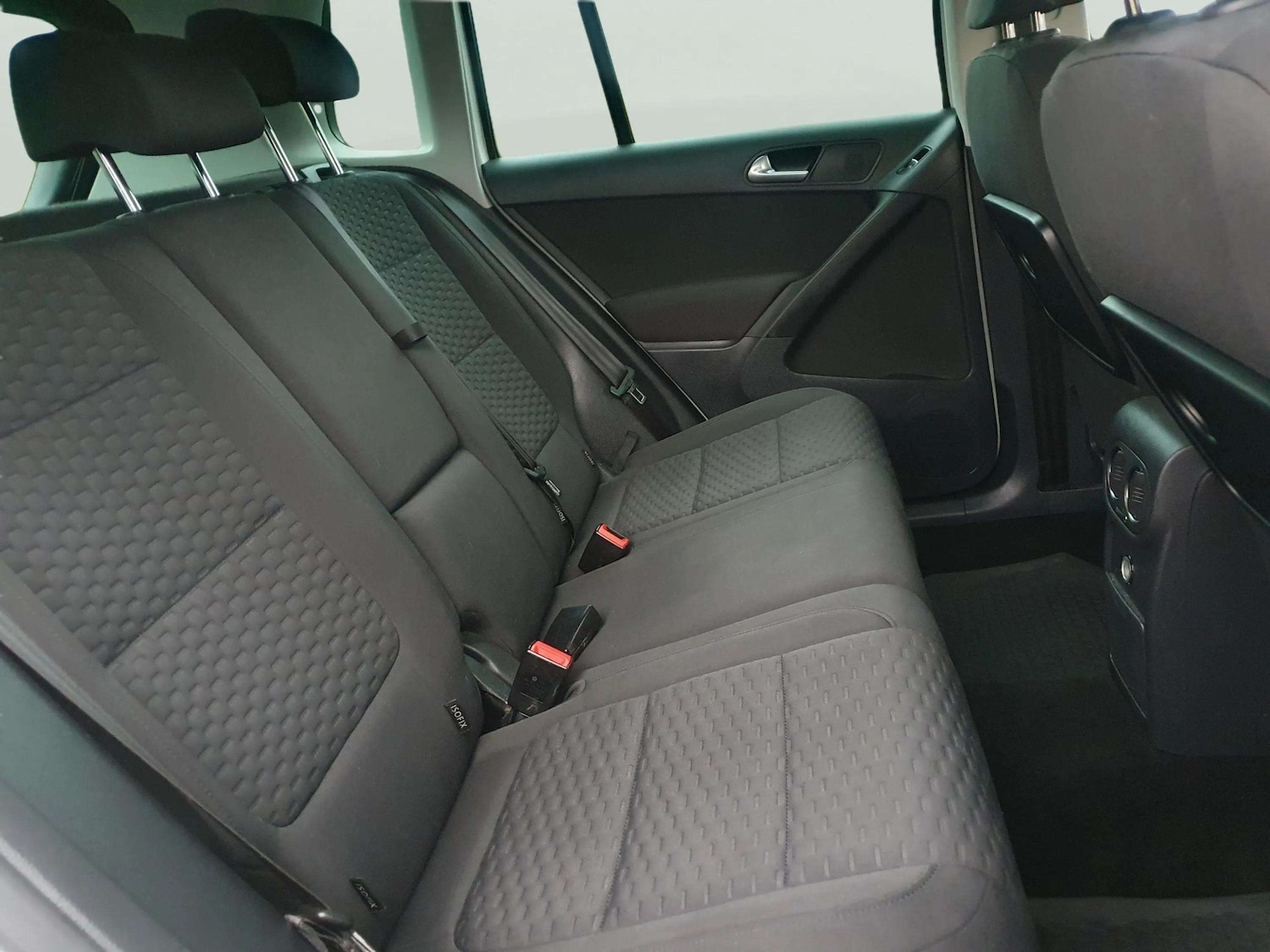 Used Volkswagen Tiguan 2011 for sale - 76547309: Photo 42