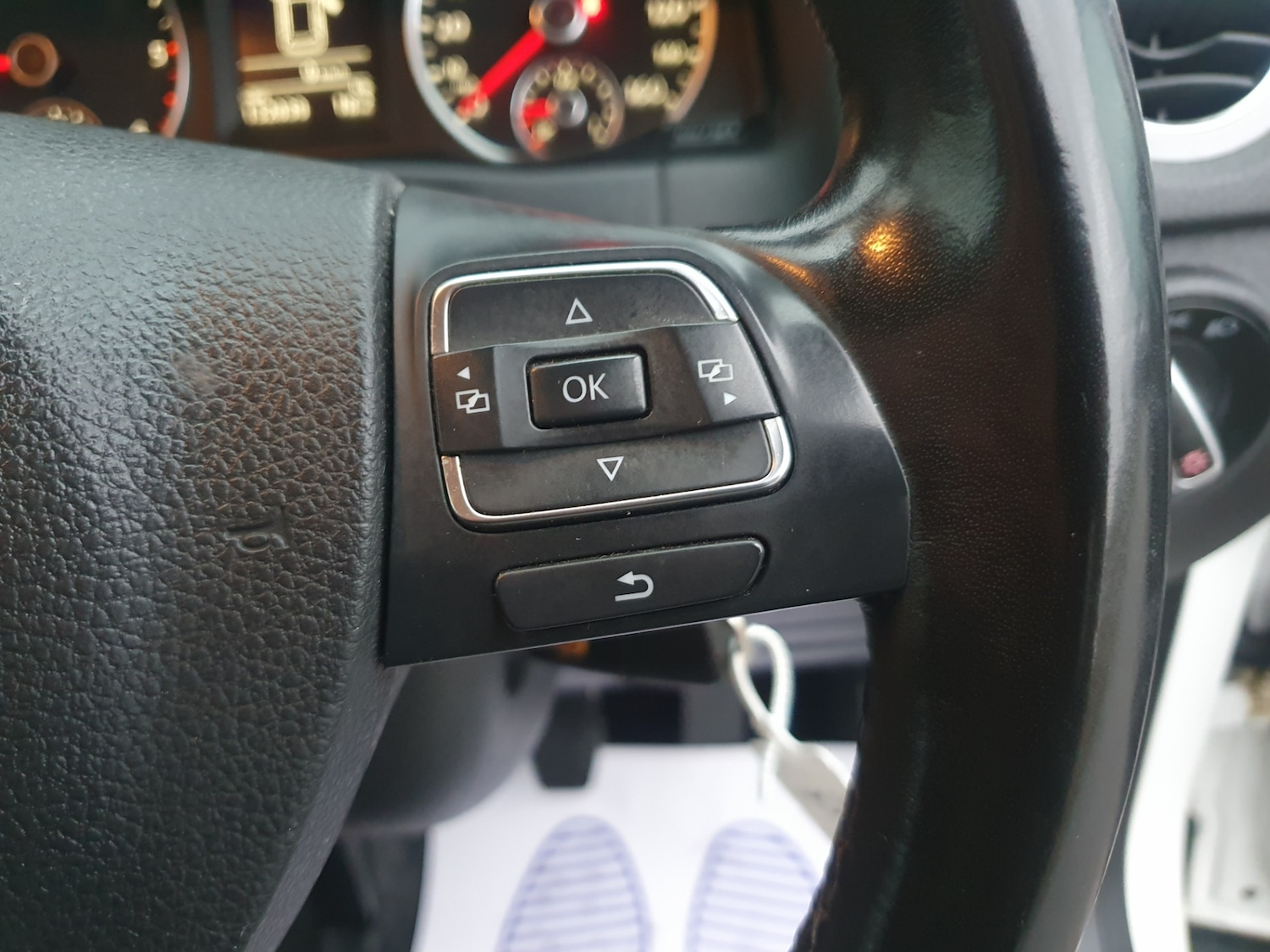 Used Volkswagen Tiguan 2011 for sale - 76547309: Photo 47